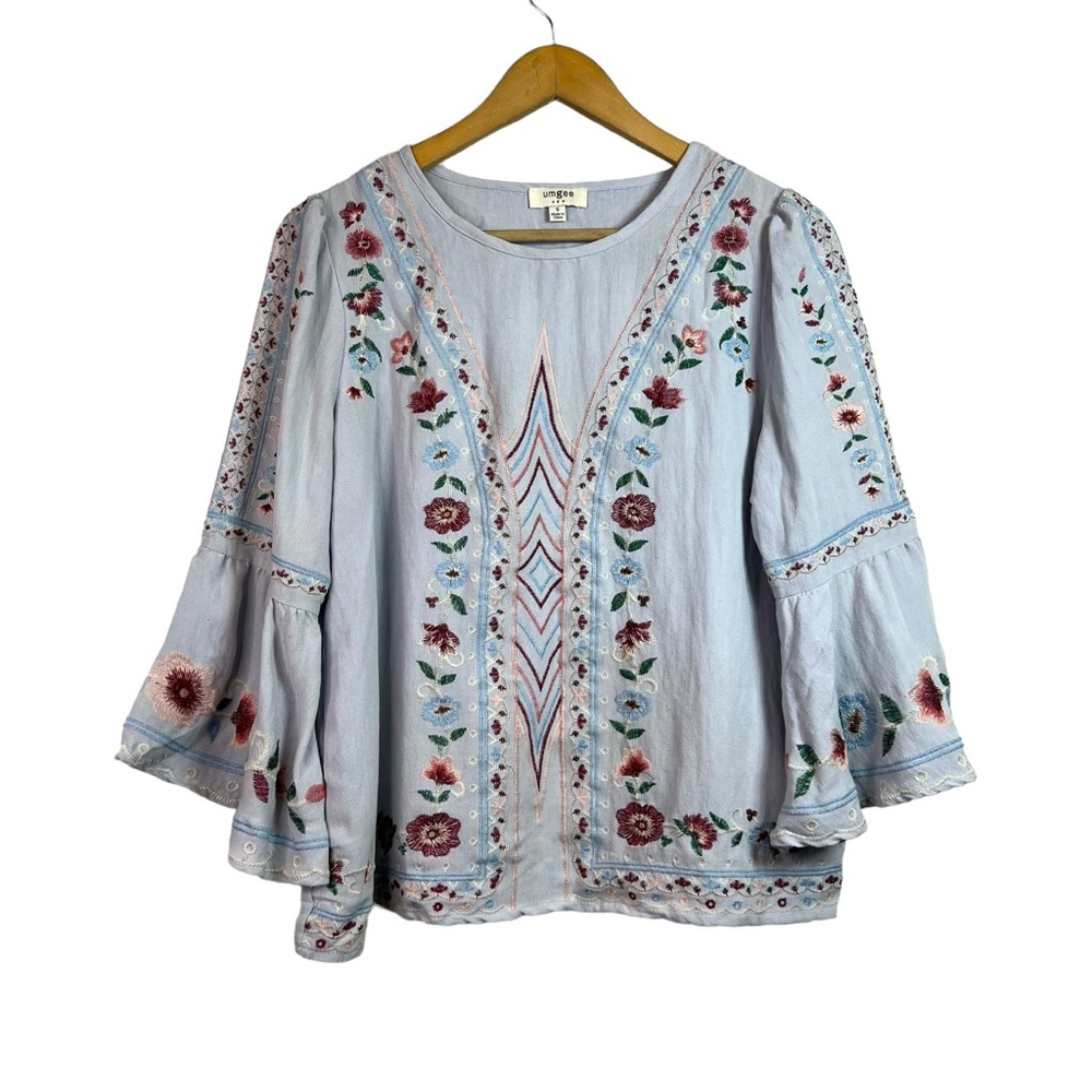 Umgee Blue Floral Embroidered Bell Sleeve Blouse Size S
